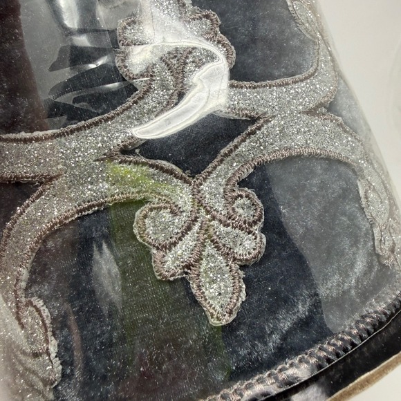 d. stevens French Blue Velvet Ribbon 4in x 5yd Silver Glitter Damask 4002025 - Picture 2 of 5